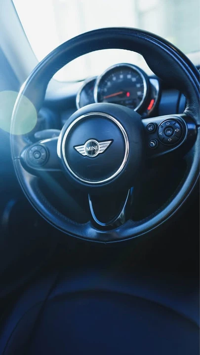 2018 Mini Mini 3rd Gen - Image 10 of 10