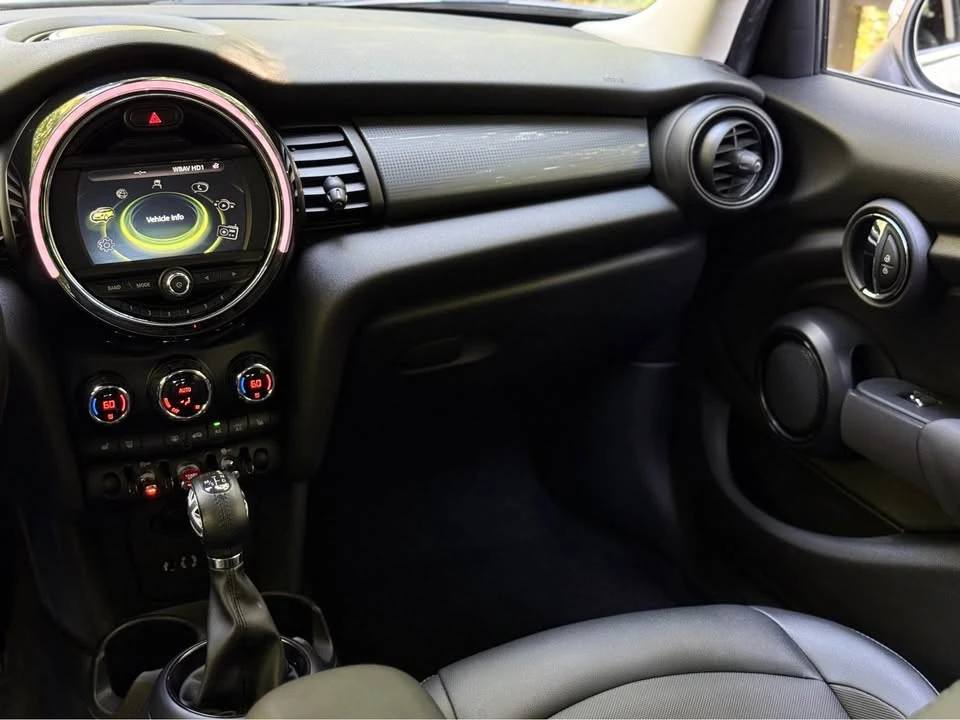 2018 Mini Mini 3rd Gen - Image 17 of 20