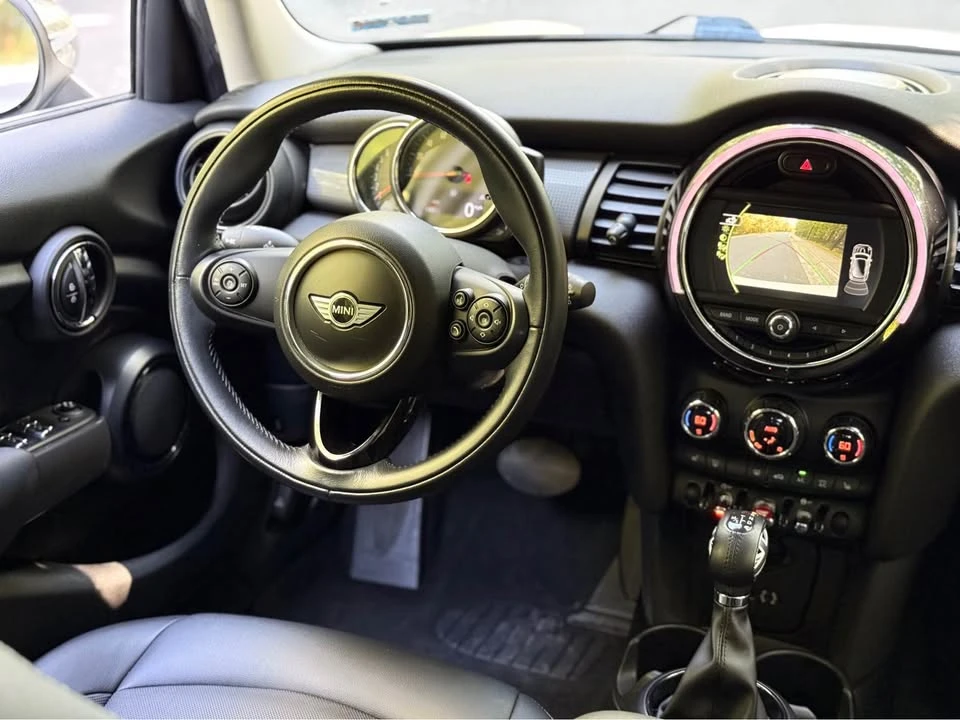 2018 Mini Mini 3rd Gen - Image 16 of 20