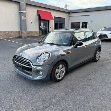 2018 MINI Cooper