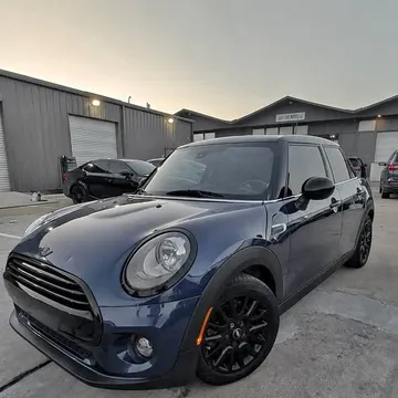 2018 MINI Cooper Hatchback 4D