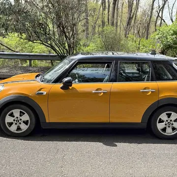 2018 MINI Cooper Cooper Hatchback 4D
