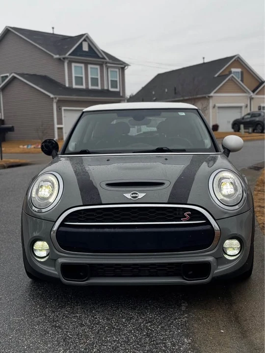 2018 Mini Mini Cooper S 3rd Gen - Image 3 of 17