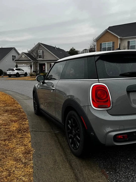 2018 Mini Mini Cooper S 3rd Gen - Image 2 of 17