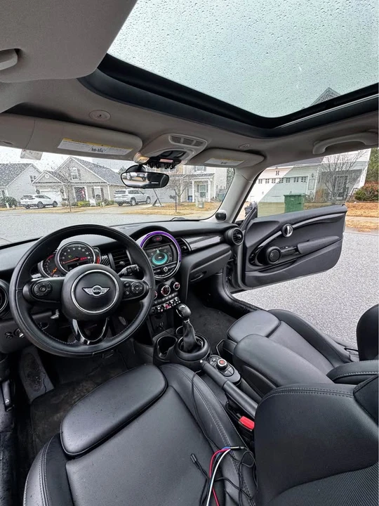 2018 Mini Mini Cooper S 3rd Gen - Image 10 of 17