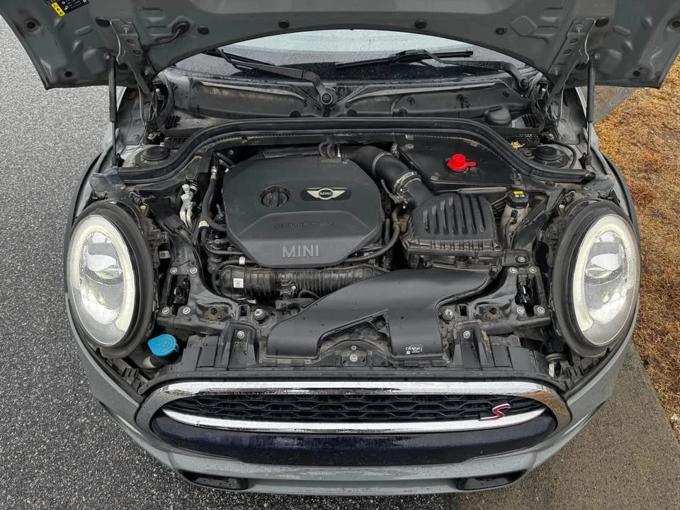 2018 Mini Mini Cooper S 3rd Gen - Image 9 of 17