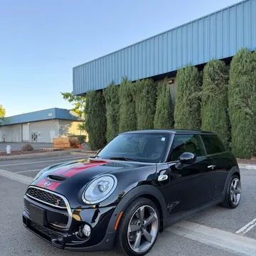 2018 MINI Cooper S Hatchback 2D