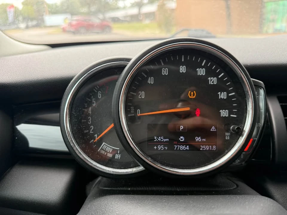 2018 Mini Mini 3rd Gen - Image 7 of 7