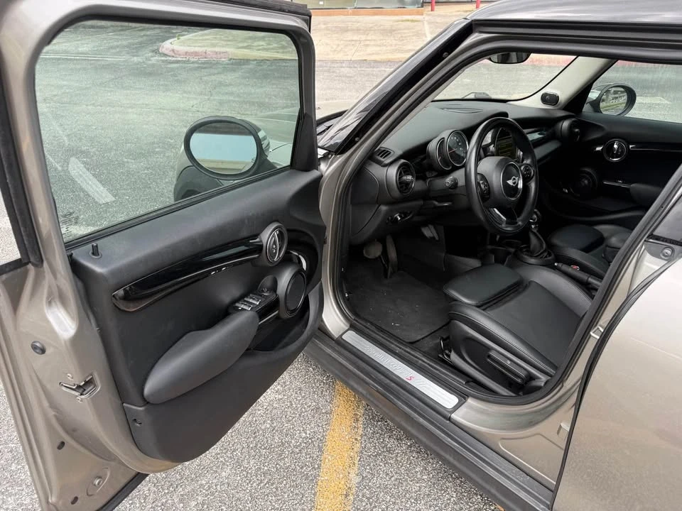 2018 Mini Mini 3rd Gen - Image 5 of 7