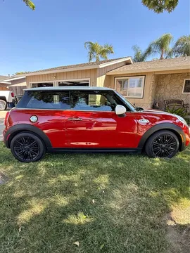 2018 MINI Cooper S Hatchback 2D