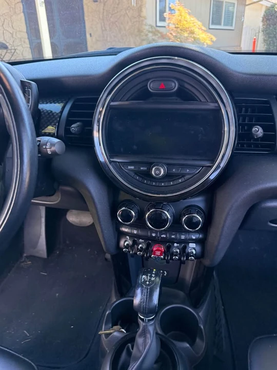 2018 Mini Mini 3rd Gen - Image 7 of 16