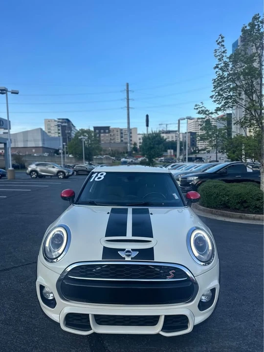 2018 Mini Mini 3rd Gen - Image 3 of 6