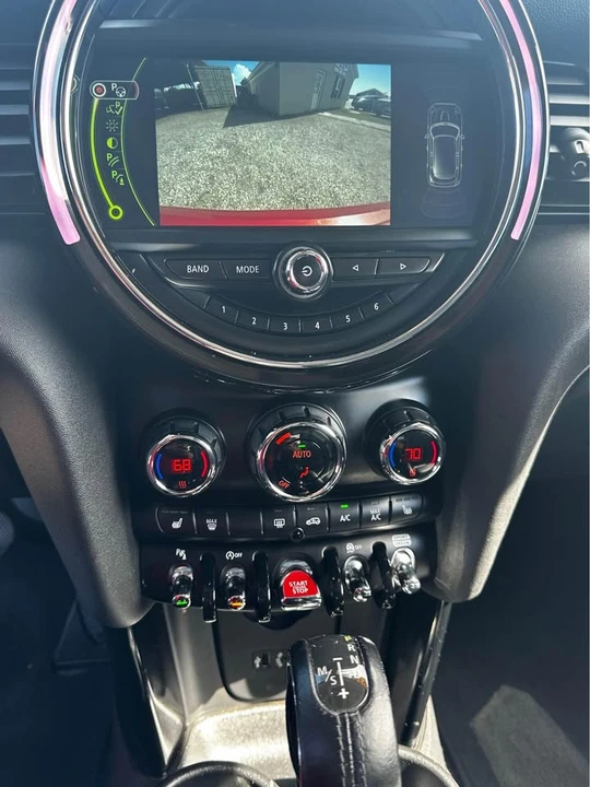 2018 Mini Mini 3rd Gen - Image 11 of 20