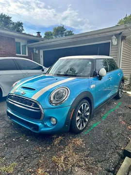 2018 MINI Cooper S Hatchback 4D