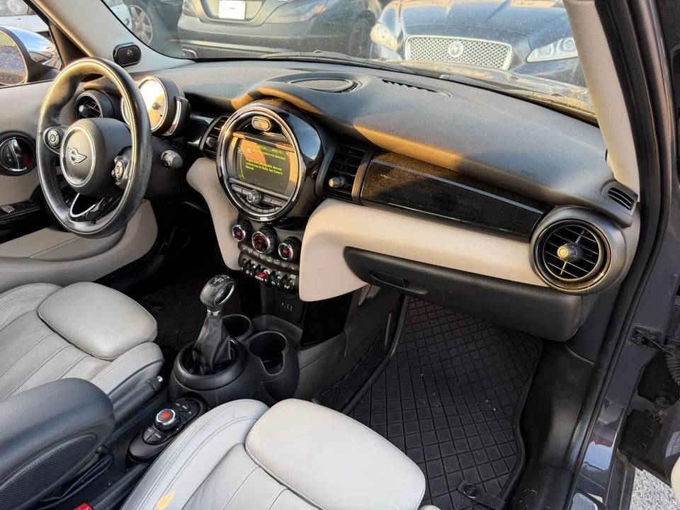 2018 Mini Mini 3rd Gen - Image 16 of 20