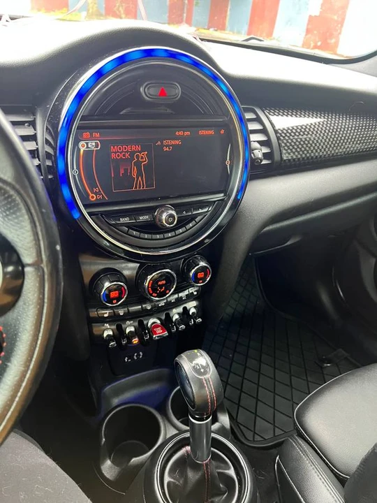 2018 Mini Mini Cooper S 3rd Gen - Image 12 of 14