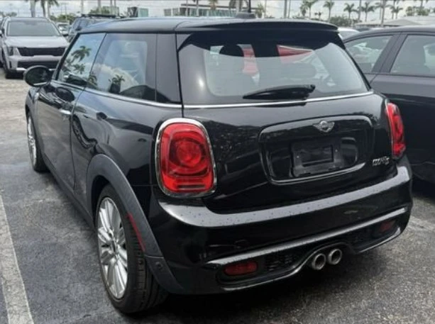 2018 Mini Mini Cooper S 3rd Gen - Image 4 of 4