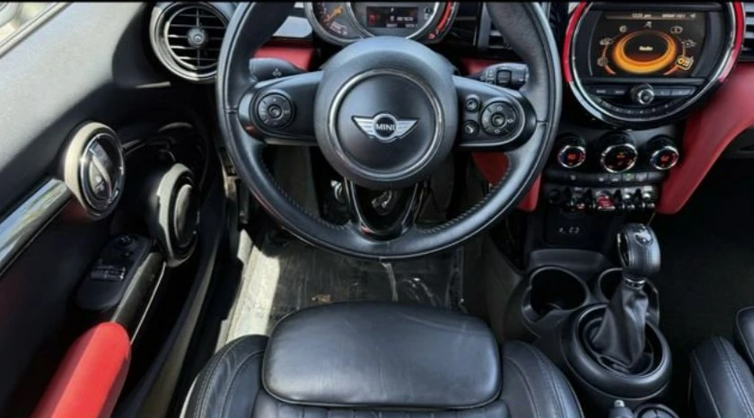 2018 Mini Mini Cooper S 3rd Gen - Image 3 of 12