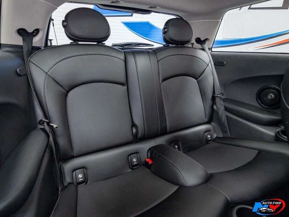 2018 Mini Mini Cooper S 3rd Gen - Image 19 of 21
