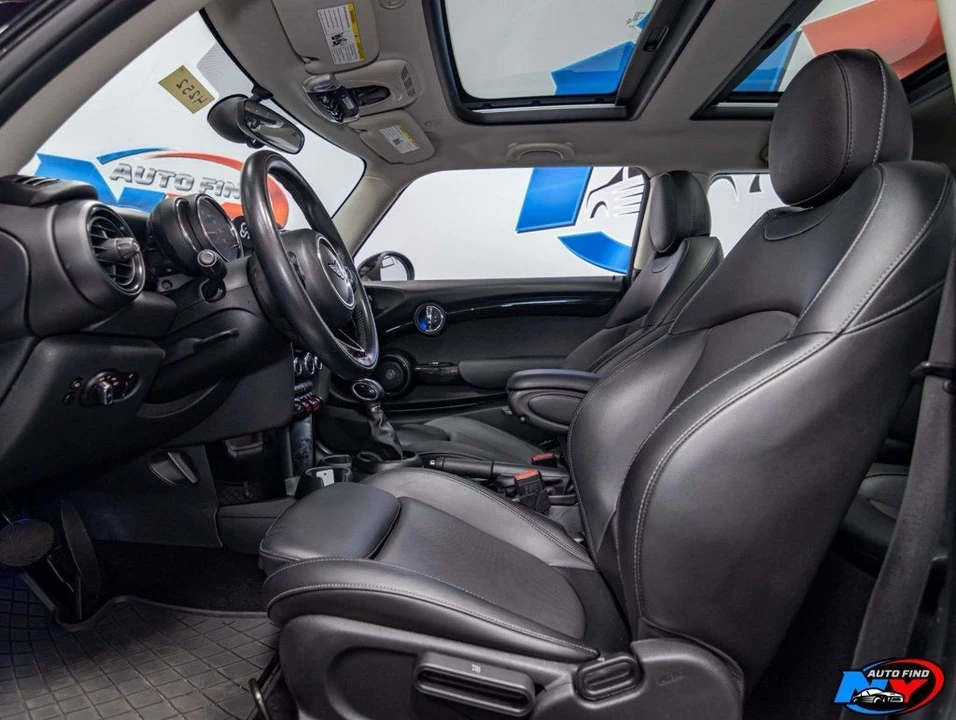 2018 Mini Mini Cooper S 3rd Gen - Image 15 of 21