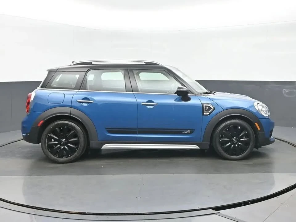 2018 Mini Countryman 2nd Gen - Image 2 of 16