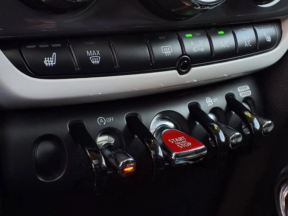 2018 Mini Countryman 2nd Gen - Image 10 of 15
