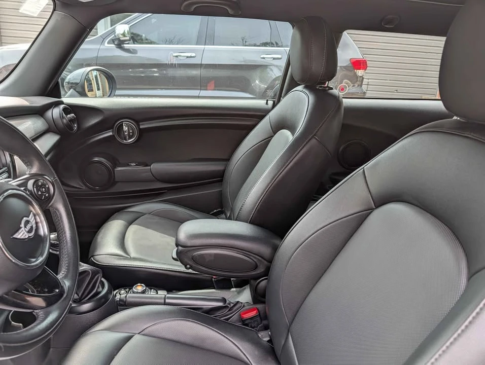 2018 Mini Mini Cooper S 3rd Gen - Image 6 of 8