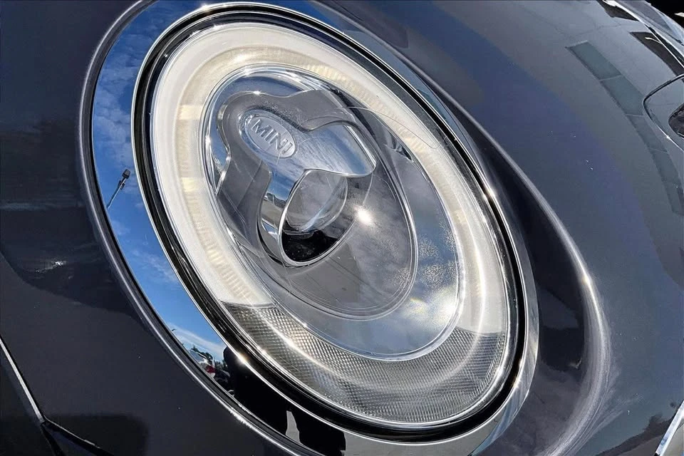 2018 Mini Mini Cooper S 3rd Gen - Image 16 of 20