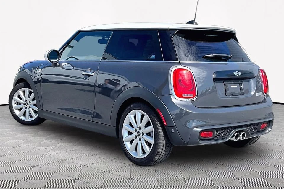 2018 Mini Mini Cooper S 3rd Gen - Image 2 of 20