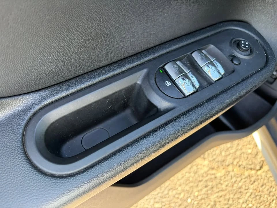 2018 Mini Countryman 2nd Gen - Image 15 of 20