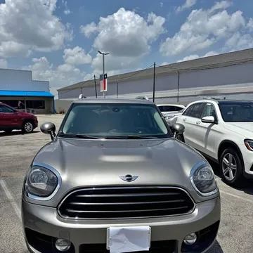 2018 MINI Countryman Cooper Hatchback 4D