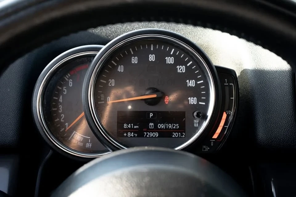 2018 Mini Countryman 2nd Gen - Image 9 of 14