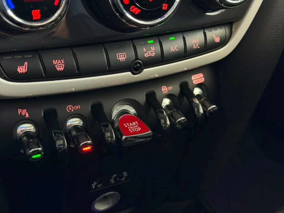 2018 Mini Countryman 2nd Gen - Image 16 of 20