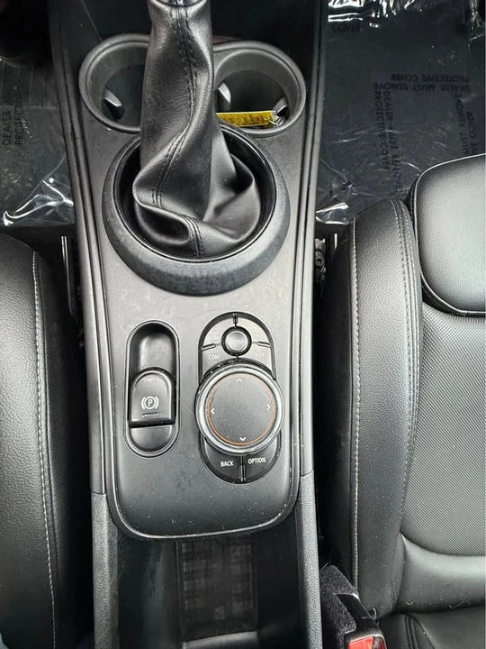 2018 Mini Countryman 2nd Gen - Image 19 of 20