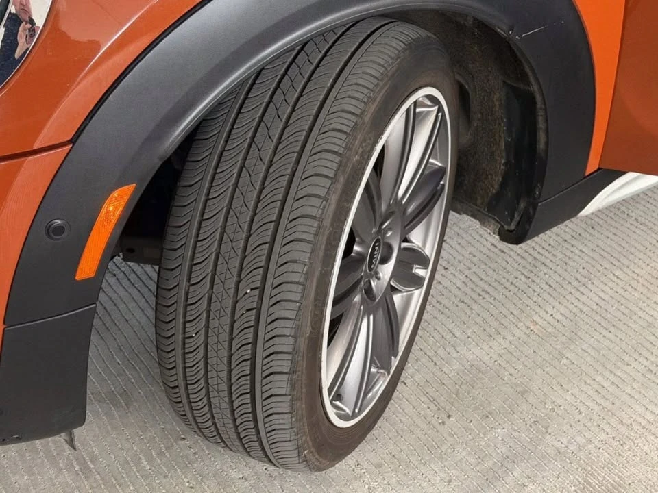2018 Mini Countryman 2nd Gen - Image 17 of 20