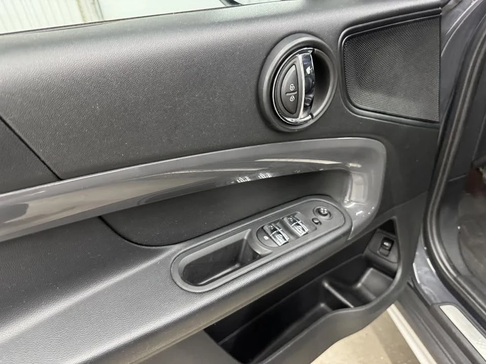 2018 Mini Countryman 2nd Gen - Image 16 of 20