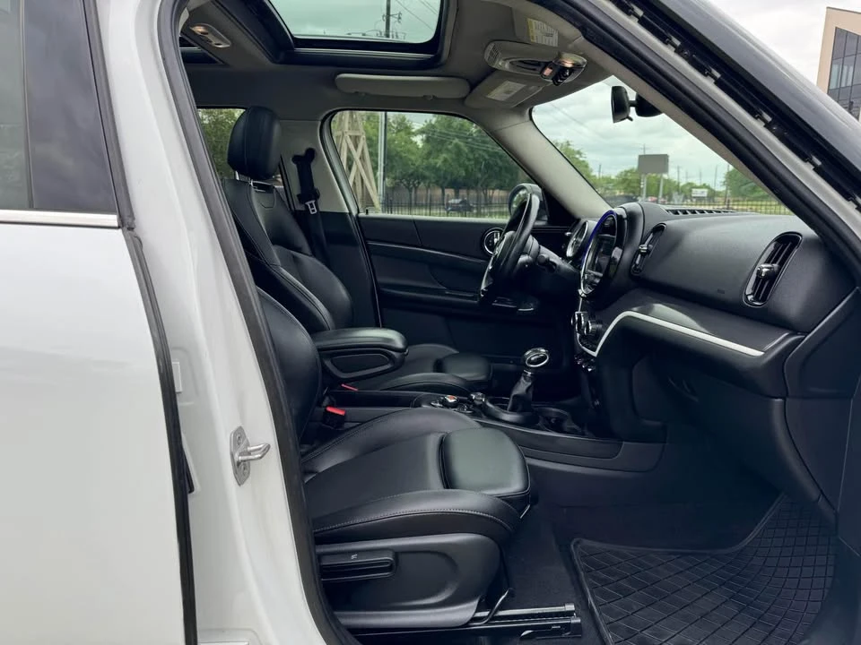 2018 Mini Countryman 2nd Gen - Image 17 of 20