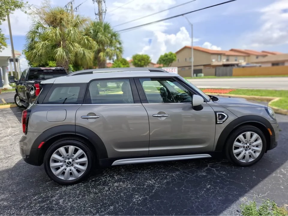 2018 Mini Countryman 2nd Gen - Image 2 of 13