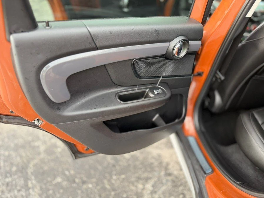 2018 Mini Countryman 2nd Gen - Image 19 of 20