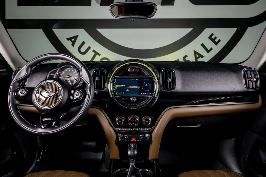 2018 Mini Countryman 2nd Gen - Image 2 of 21