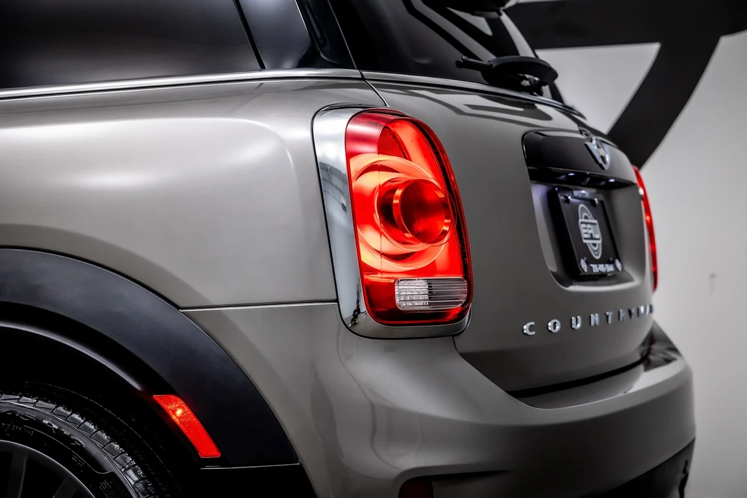 2018 Mini Countryman 2nd Gen - Image 13 of 21