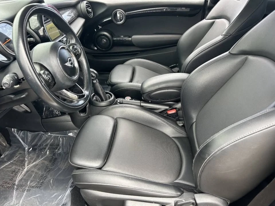 2018 Mini Mini Cooper S 3rd Gen - Image 17 of 20