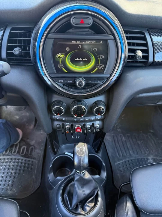 2018 Mini Mini Cooper S 3rd Gen - Image 7 of 7