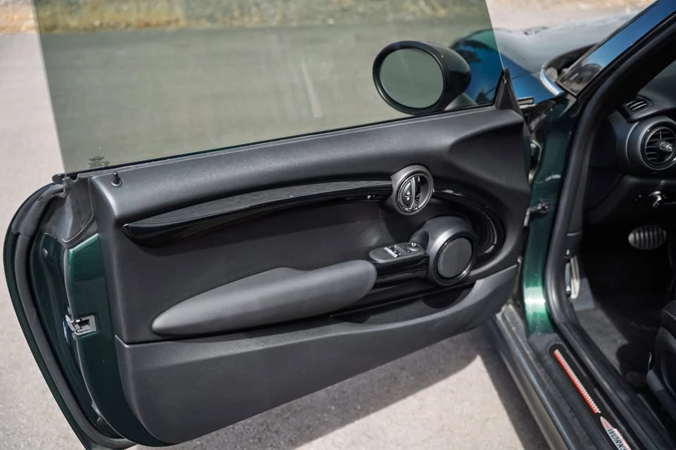 2018 Mini Mini Cooper S 3rd Gen - Image 12 of 19