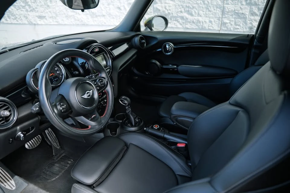 2018 Mini Mini Cooper S 3rd Gen - Image 10 of 19