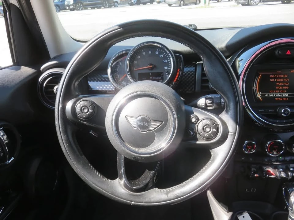 2018 Mini Mini Cooper S 3rd Gen - Image 14 of 20