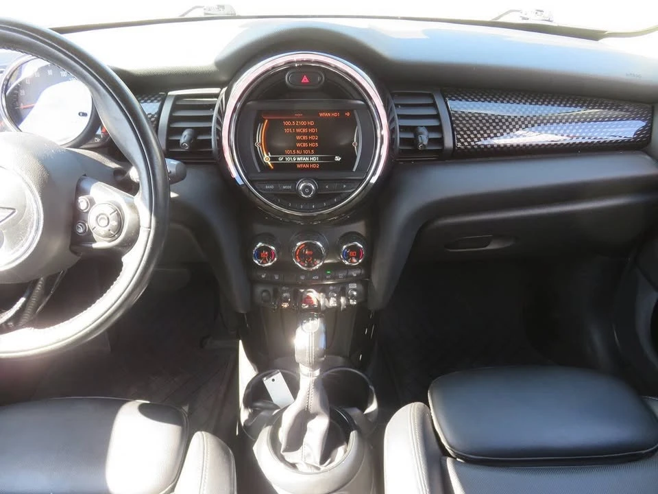 2018 Mini Mini Cooper S 3rd Gen - Image 16 of 20