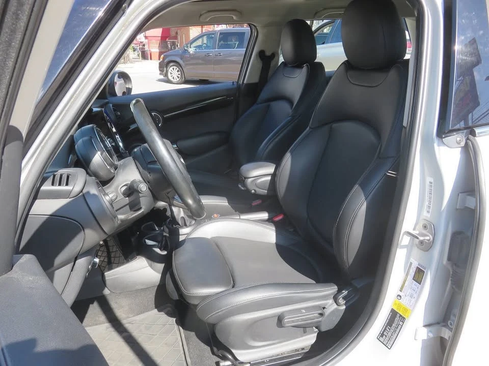 2018 Mini Mini Cooper S 3rd Gen - Image 10 of 20