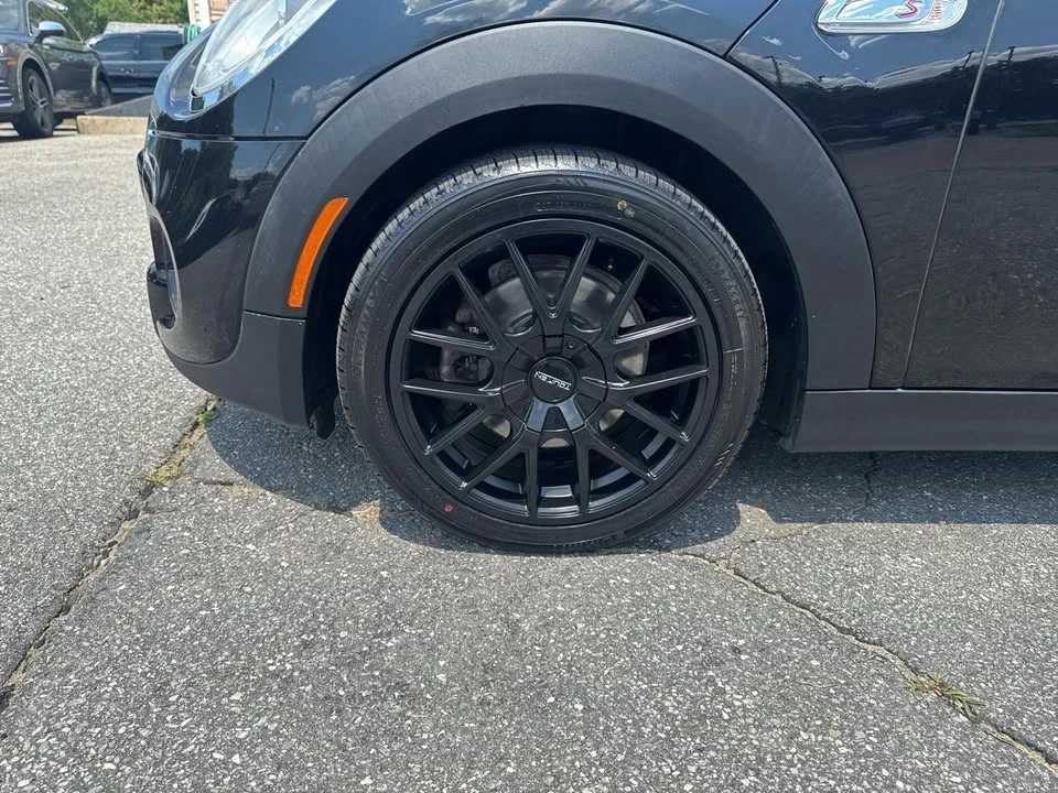 2018 Mini Mini Cooper S 3rd Gen - Image 16 of 20