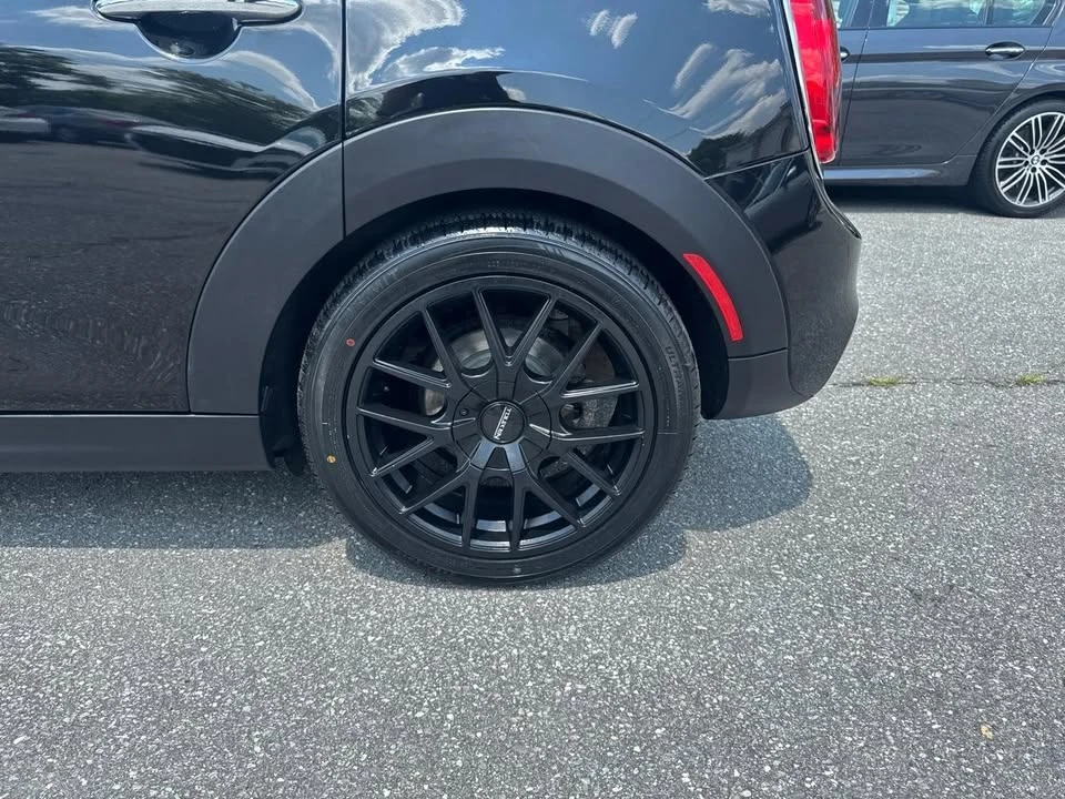 2018 Mini Mini Cooper S 3rd Gen - Image 18 of 20